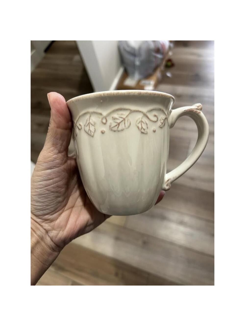 Longaberger Pottery Vintage Vine Coffee Mug Cups 12 oz Cream